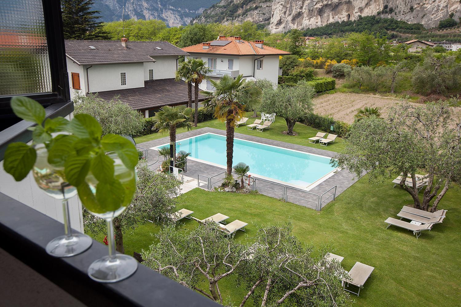 Park Hotel Eden Torbole Sul Garda Kültér fotó