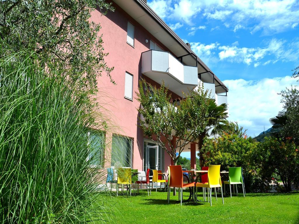 Park Hotel Eden Torbole Sul Garda Kültér fotó