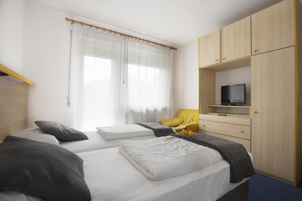 Park Hotel Eden Torbole Sul Garda Kültér fotó
