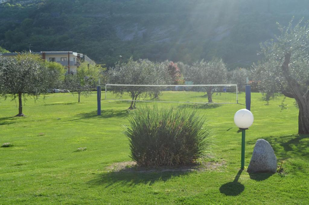 Park Hotel Eden Torbole Sul Garda Kültér fotó
