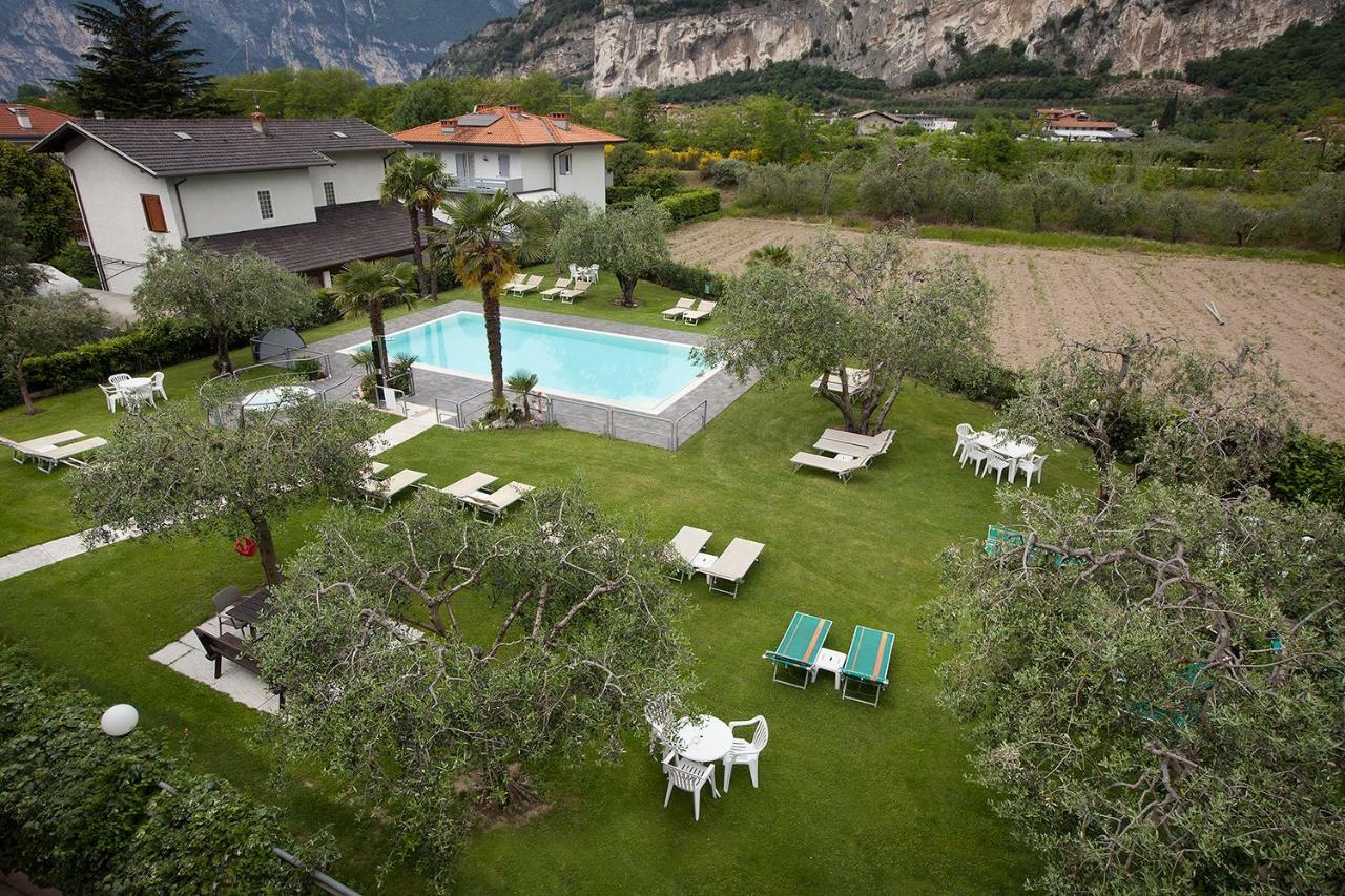 Park Hotel Eden Torbole Sul Garda Kültér fotó